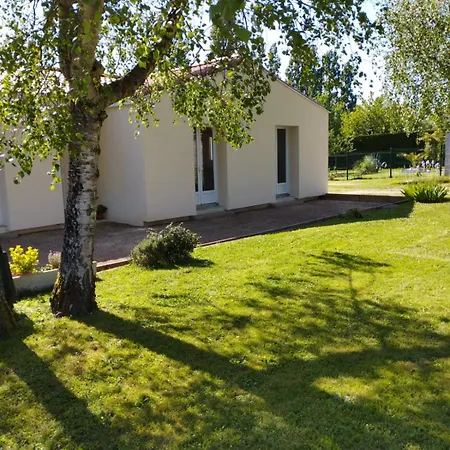 Du Marais, D'hotes Pour Pause Nature Au Bord De Notre Canal, A 2km De Marennes Sur Le Trace De La Velodyssee Saint-Just-Luzac