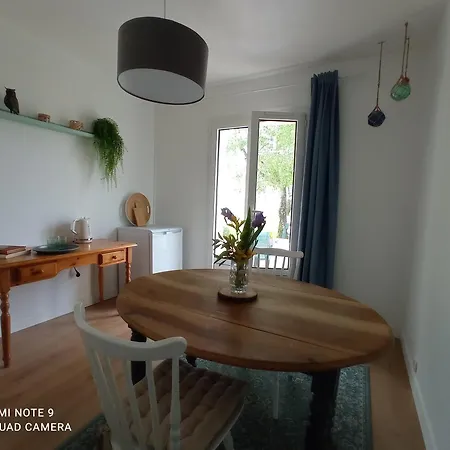 Du Marais, D'hotes Pour Pause Nature Au Bord De Notre Canal, A 2km De Marennes Sur Le Trace De La Velodyssee Panzió *