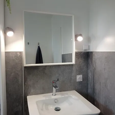 Du Marais, D'hotes Pour Pause Nature Au Bord De Notre Canal, A 2km De Marennes Sur Le Trace De La Velodyssee * Saint-Just-Luzac